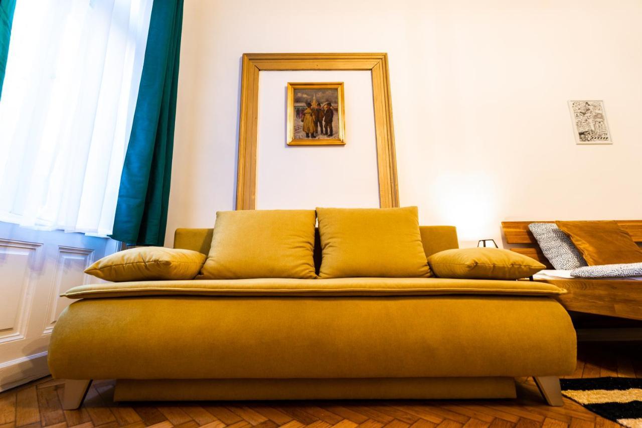 Palace Quarter Suite ブダペスト エクステリア 写真